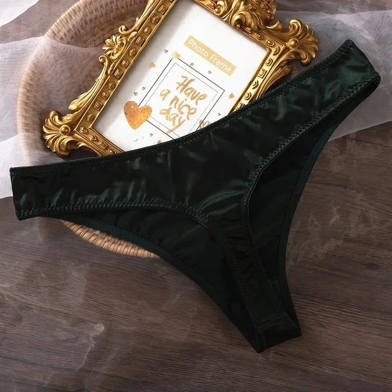 Ice Silk Panties Women Lingerie Underwear Low Waist Seamless Quick-drying Skin-friendly Breathable Briefs Women Intimates Brief