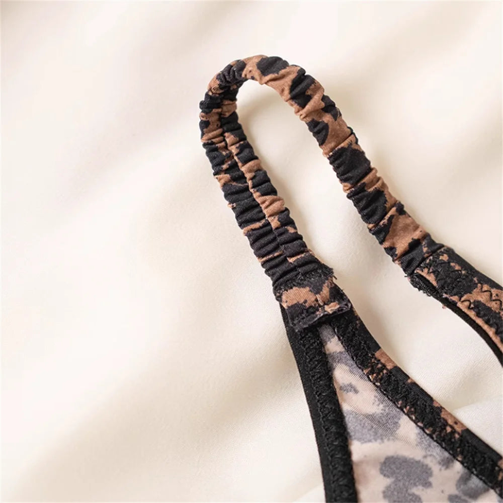 2026 Wrinkle Elastic Strap Sexy Thong Women's Leopard High Slit Ice Silk T-back Underwear Crotch Cotton G-strings Plus Size